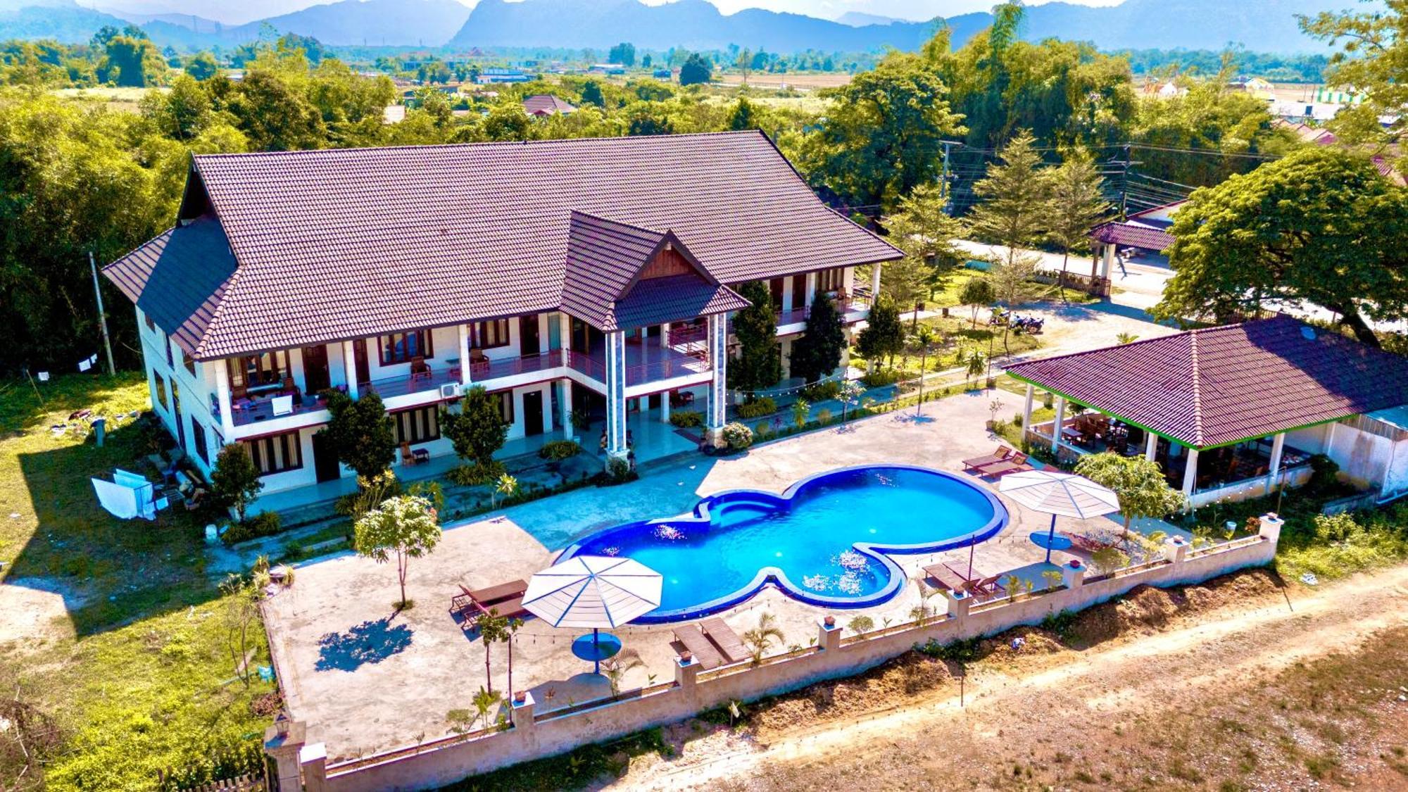Vang Vieng Garden Resort エクステリア 写真